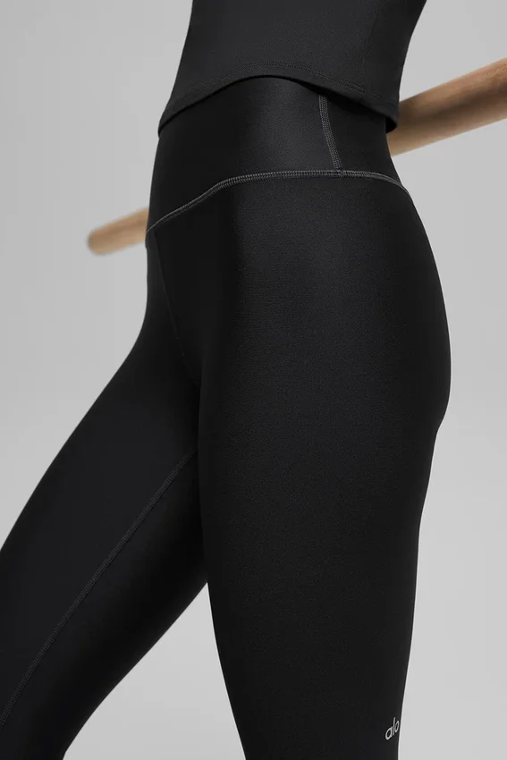 16'' High-Waist Airlift Capri – svart