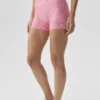3" Airlift High-Waist Gingham slanke shorts – Paradise Pink Gingham