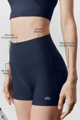 3″ High-Waist Airlift slank shorts – marineblå