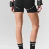 4" Airbrush-shorts med High-Waist og hjerteprint – svart/hvit