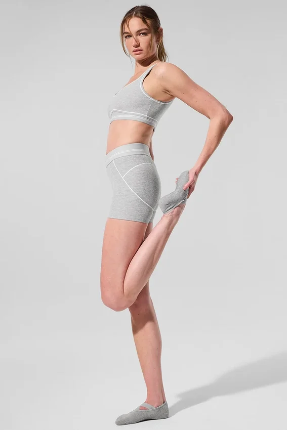 4” Alosoft High-Waist Heart Throb Shorts – Athletic Heather Grey/White