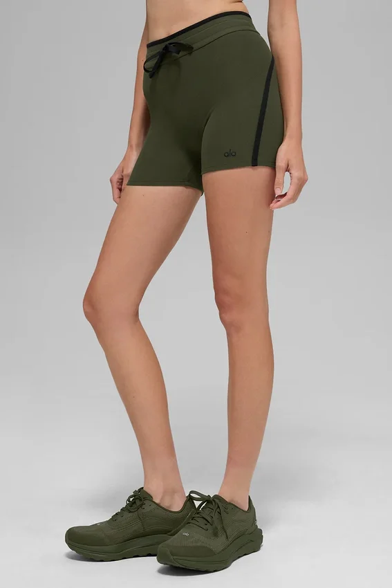 4" High-Waist Airbrush Race Pace Shorts – grønn oliven/svart