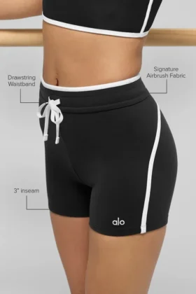 4″ High-Waist Airbrush Race Pace Shorts – svart/hvit