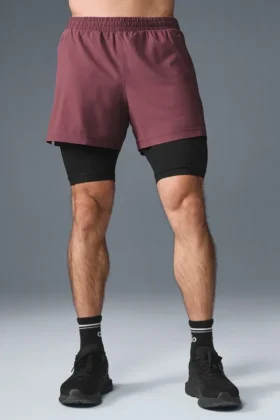 5" Revival 2-i-1 Shorts – Burgundy Truffle/svart