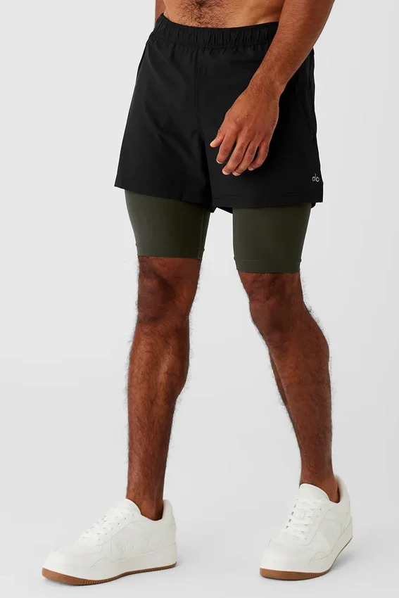 5" Revival 2-i-1 Shorts – Svart/Stealth Green