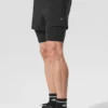 5" Revival 2-i-1 Shorts – svart/svart