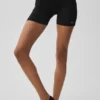 5" sømløse ribbede Favorite-Shorts – svart
