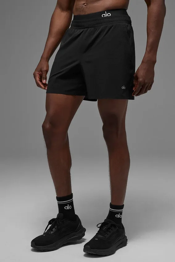 5" Traction løpeshorts – svart