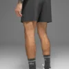 5" Traction Shorts – antrasitt