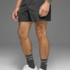 5" Traction Shorts – antrasitt