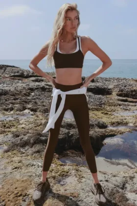 7/8 High-Waist Airlift Legging – Espresso