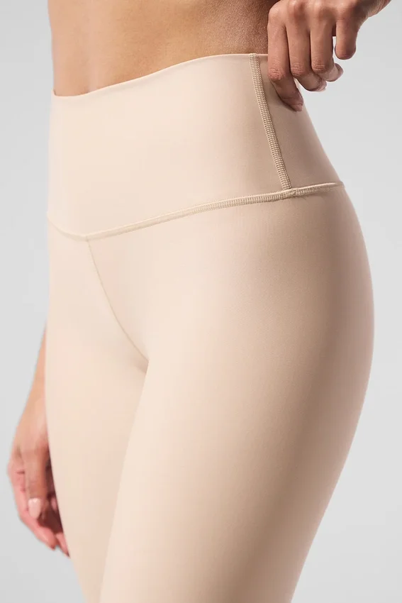 7/8 High-Waist Airlift Legging – Macadamia