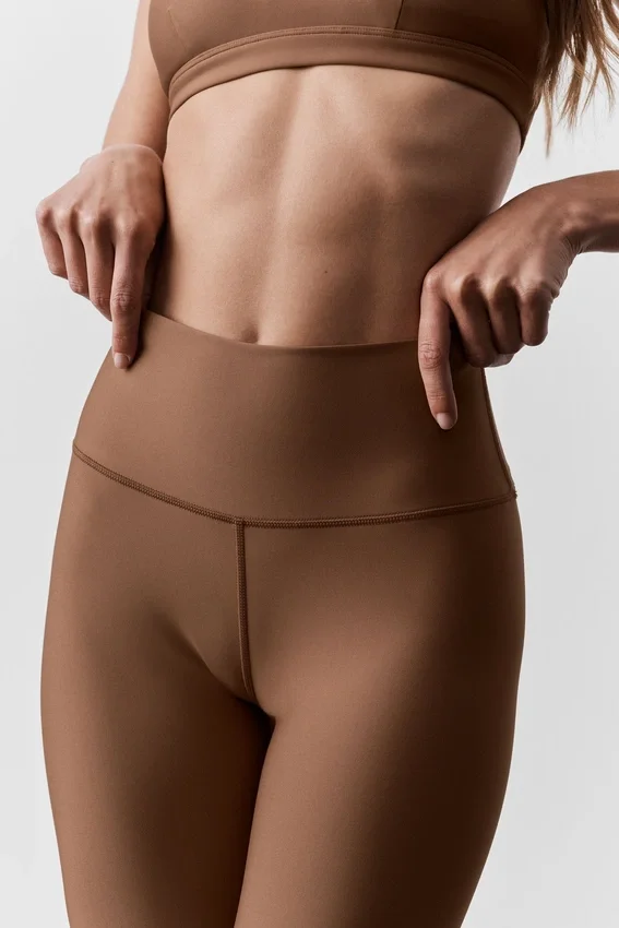 7/8 High-Waist Airlift Legging – Sun Kissed Brown