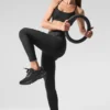 7/8 High-Waist Airlift Legging – svart