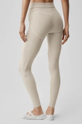 7/8 High-Waist Alosoft Heart Throb Tights – Oatmeal Heather/White