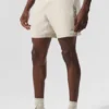 7" Conquer React Performance Shorts – Bone