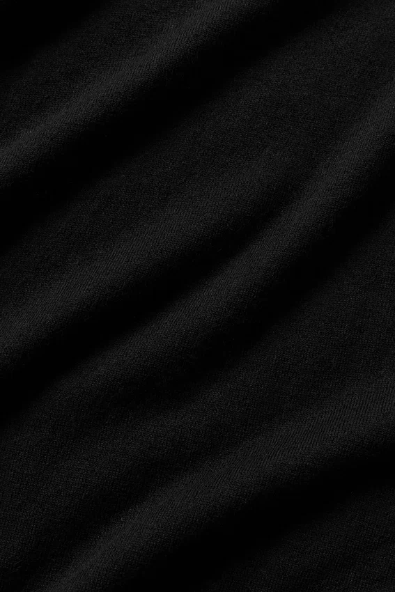 7" Cotton Cashmere Ever Soft-shorts – svart