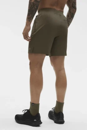 7″ Repetition-shorts – Olive Tree