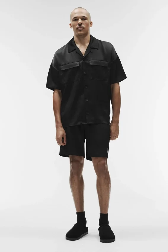 7" Satin Horizon-shorts – svart
