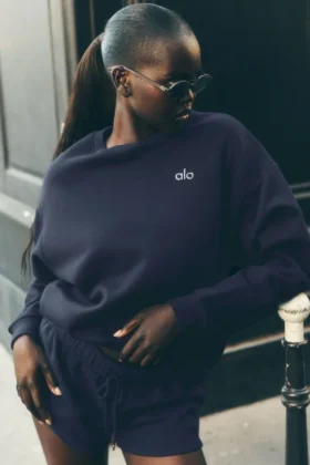 Accolade genser med rund hals – Navy