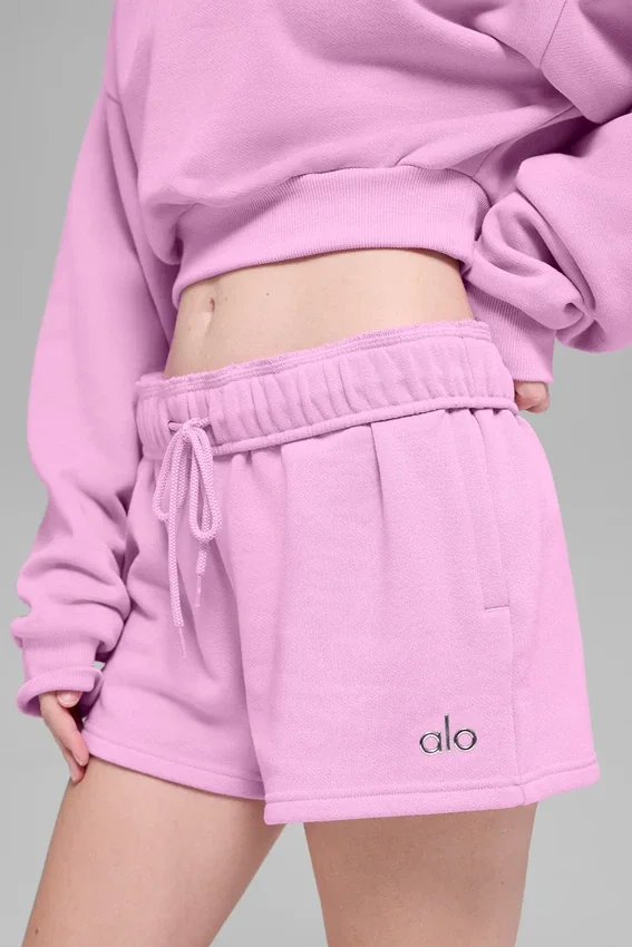 Accolade Shorts – Candy Heart Pink