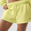 Accolade Shorts – Sunshine