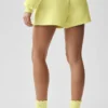 Accolade Shorts – Sunshine