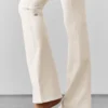 Airbrush High-Waist Bootcut Tights – elfenben