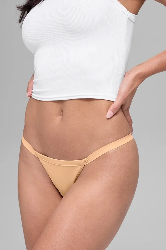 Airbrush Invisible String Thong – Champagne