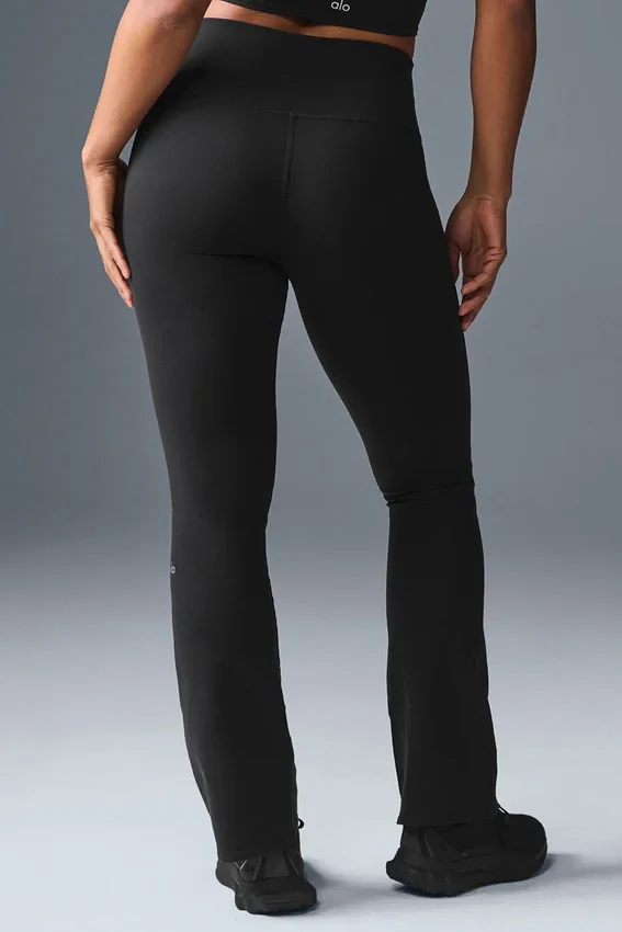 Airbrush Legging med High-Waist og bootcut-passform – svart