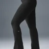 Airbrush Legging med High-Waist og bootcut-passform – svart