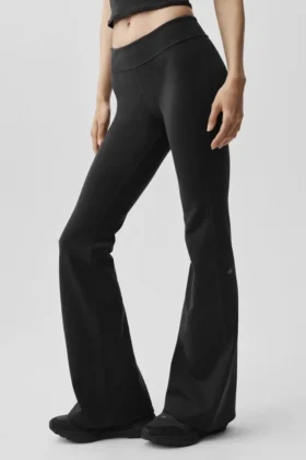 Airbrush Legging med lav midje og bootcut-ben – svart