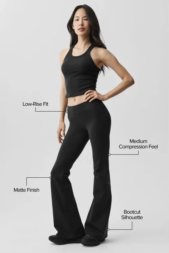 Airbrush Legging med lav midje og bootcut-ben – svart