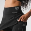 Airbrush-tennisskjørt med High-Waist-passform og «Good Form»-passform – svart