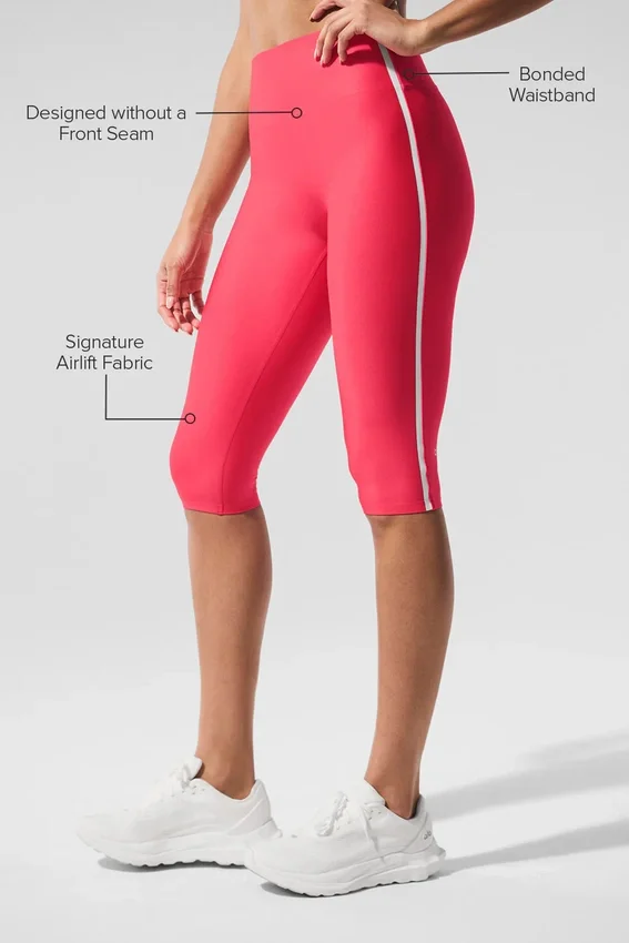 Airlift High-Waist Capri-bukser med superelegant kontrast – Candy Red/White