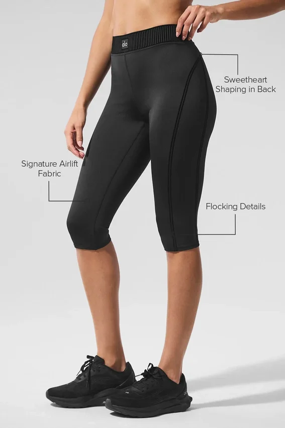 Airlift High-Waist Line up Capri – svart