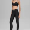 Airlift High-Waist Love Language Stirrup Legging – svart