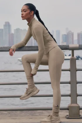 Airlift High-Waist Sleek Tight – Gravel