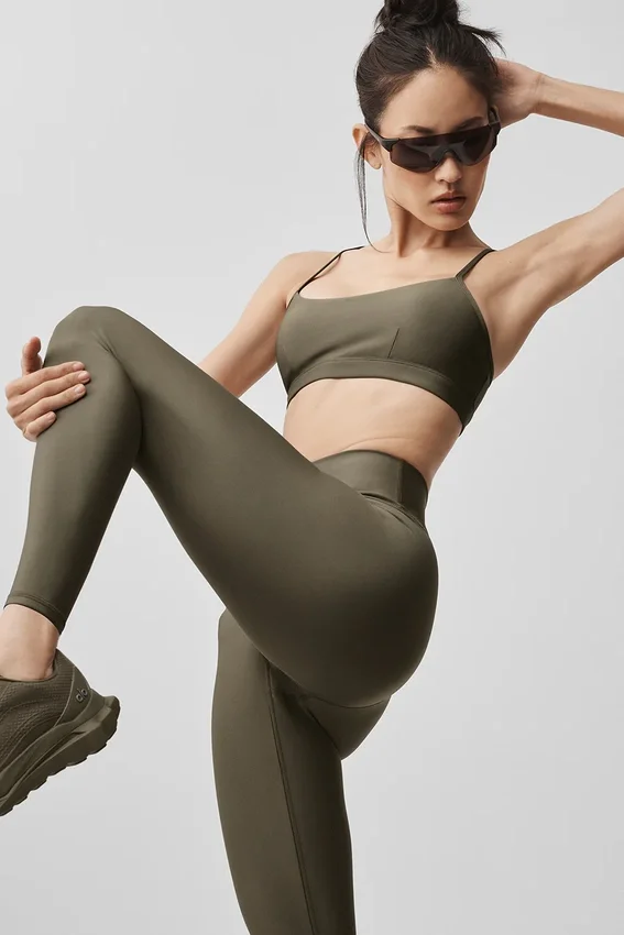 Airlift Intrigue-BH – Olive Tree