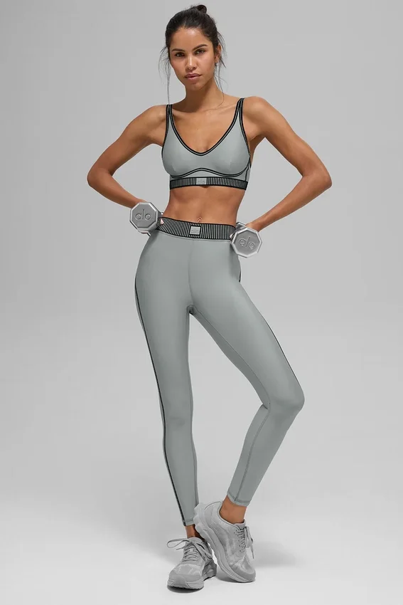 Airlift Line up-BH – Lunar Grey