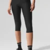 Airlift Mesh High-Waist Just Right Capri – Svart