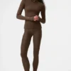 Airlift Winter Warm Hooded Runner – Espresso