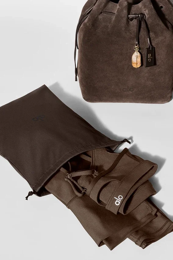 Alo Balance Bucket – Espresso-suede