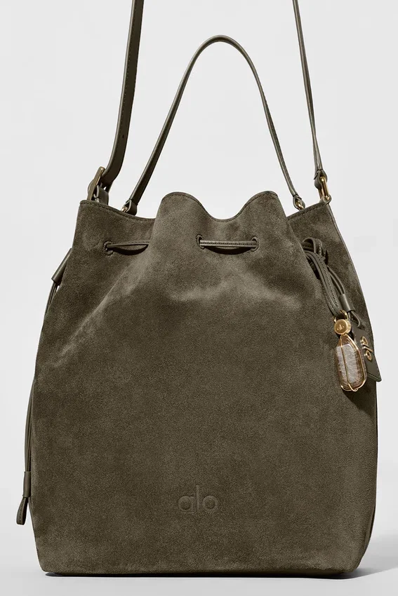 Alo Balance Bucket – oliventrær-suede