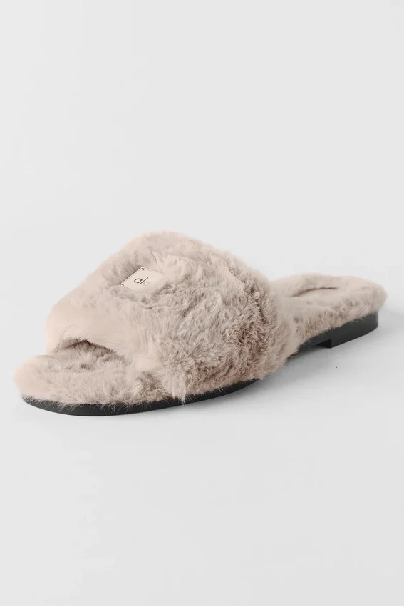 Alo Classico sandal i imitert pels – Oat