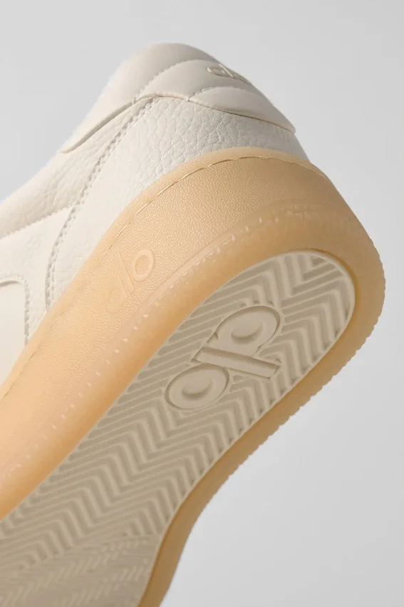 Alo Recovery Mode-Sneakers – Clay