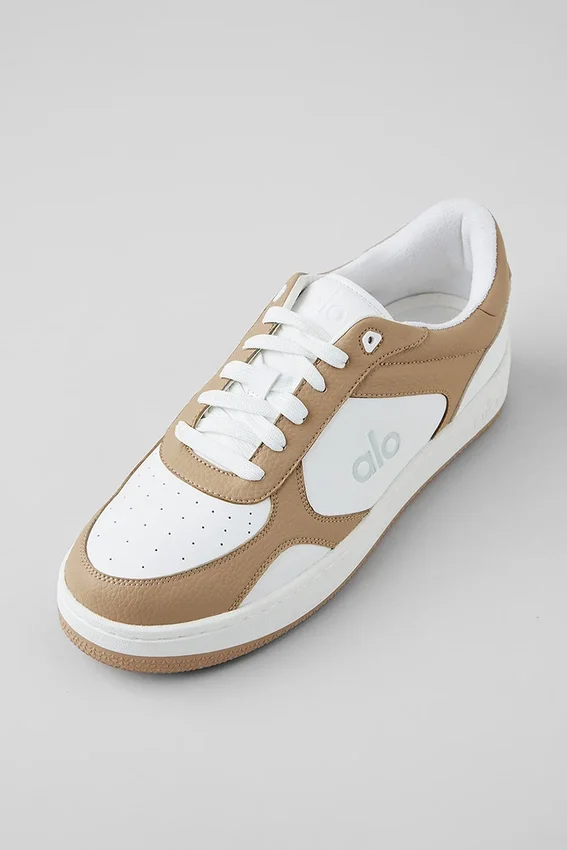 Alo Recovery Mode-sneakers – Grus/hvit
