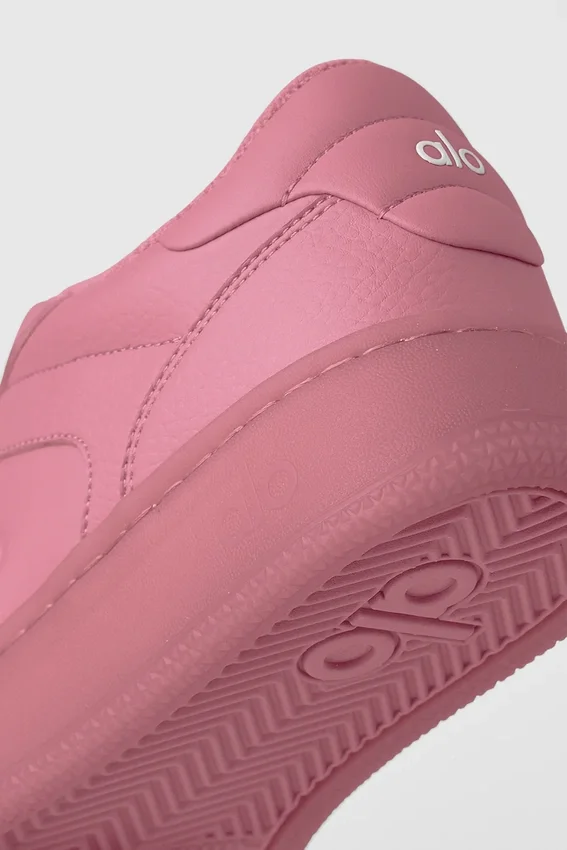 Alo Recovery Mode Sneakers – Pink Wild Rose