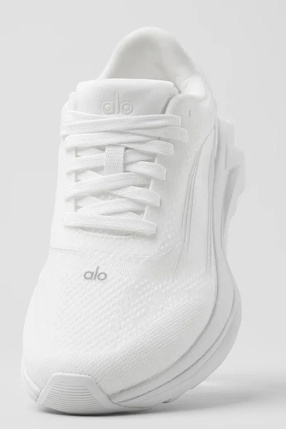 Alo Runner – Hvit/Hvit