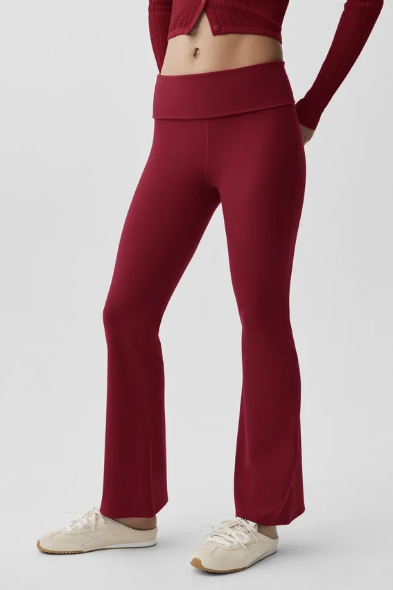 Alo Softsculpt 7/8 tights med brettet kant og utvidet ben – Summer Romance Red